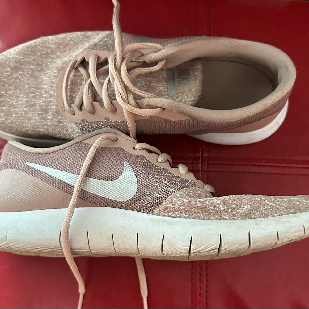 Nike Womens Flex Contact 908995-102 Pink Running Shoes Sneakers Size 8.5